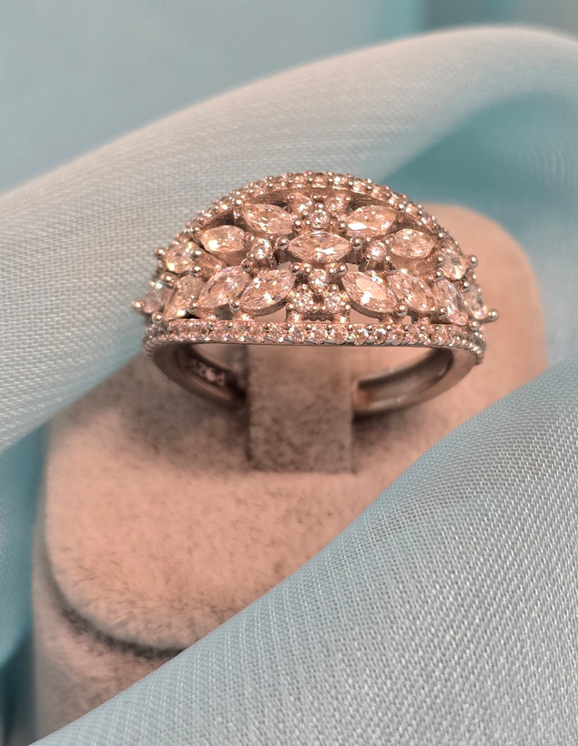 انگشتر ملکه